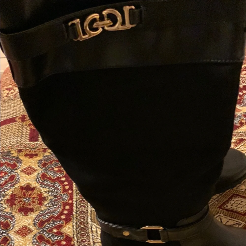 Liz Claiborne Black and Gold Leather and Suede Winter Boots - Picture 10 of 10